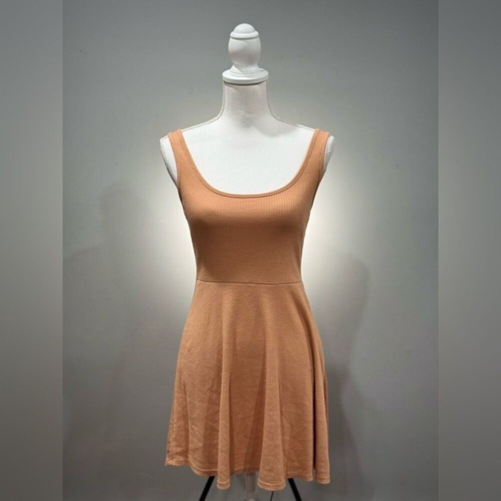 SALE! Beige Forever 21 Basic Ribbed Dress Size S EUC